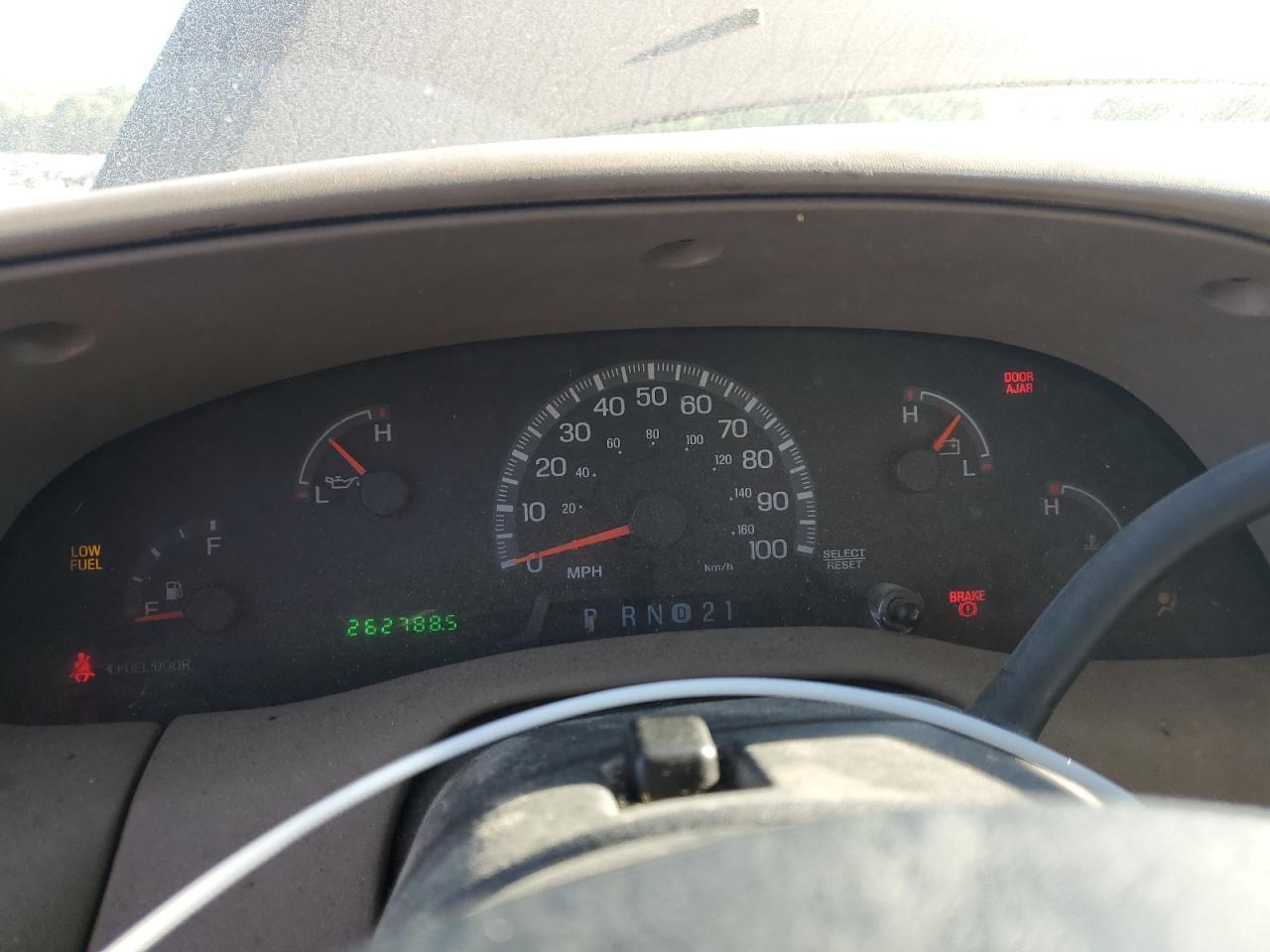 1FTRX17W5YNA57960 2000 Ford F150