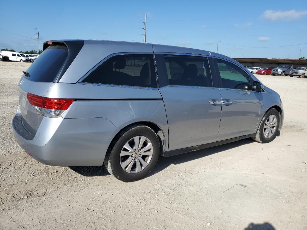 2017 Honda Odyssey Ex vin: 5FNRL5H4XHB018988