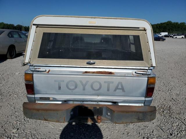 1988 Toyota Pickup 1/2 Ton Rn50 VIN: JT4RN50R2J0325500 Lot: 58782394