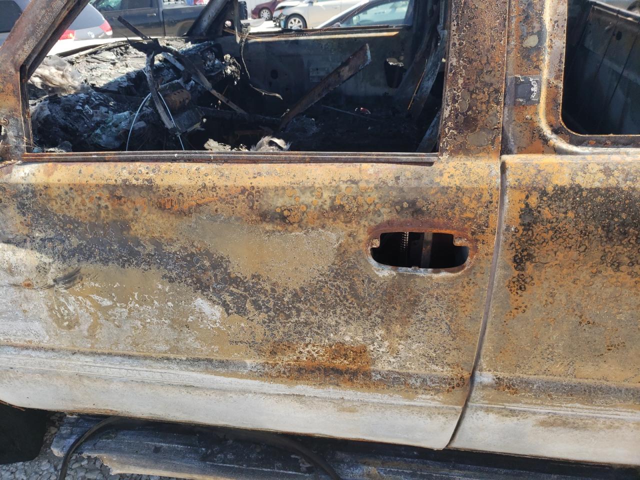 1B7KF23D4WJ166803 1998 Dodge Ram 2500