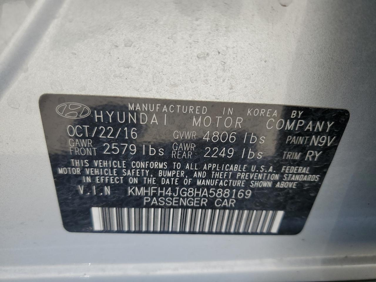 KMHFH4JG8HA588169 2017 Hyundai Azera Limited