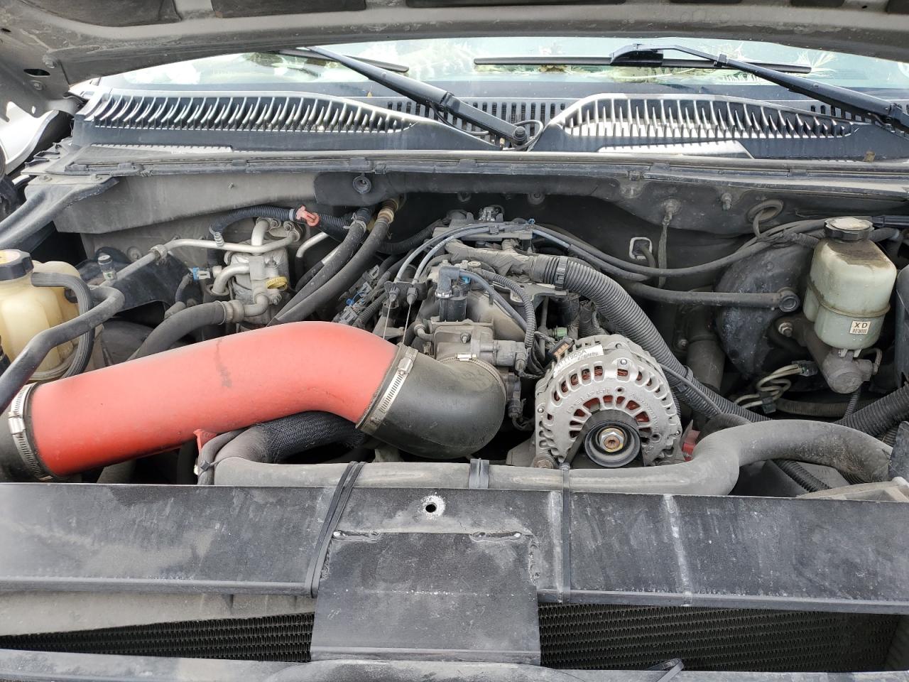 1GNEK13T9YJ133526 2000 Chevrolet Tahoe K1500