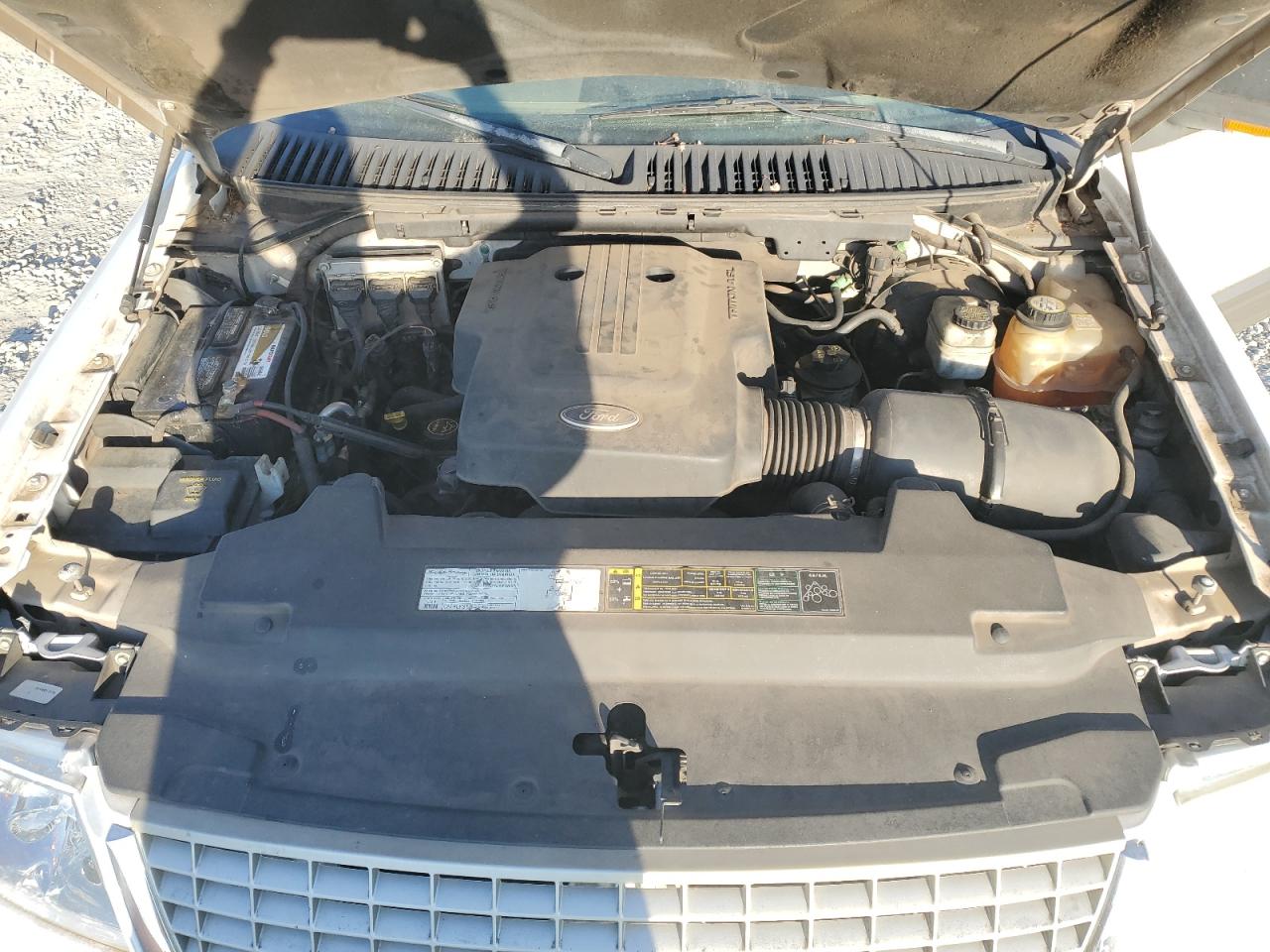 1FMEU17W14LA12989 2004 Ford Expedition Eddie Bauer