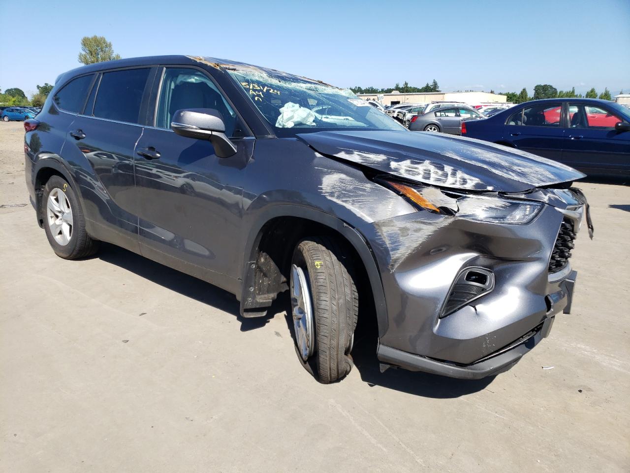 Lot #2749386646 2023 TOYOTA HIGHLANDER