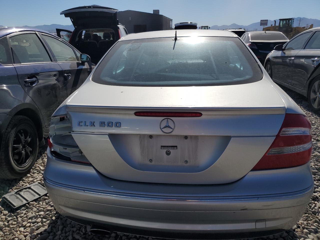 WDBTJ75J85F138733 2005 Mercedes-Benz Clk 500