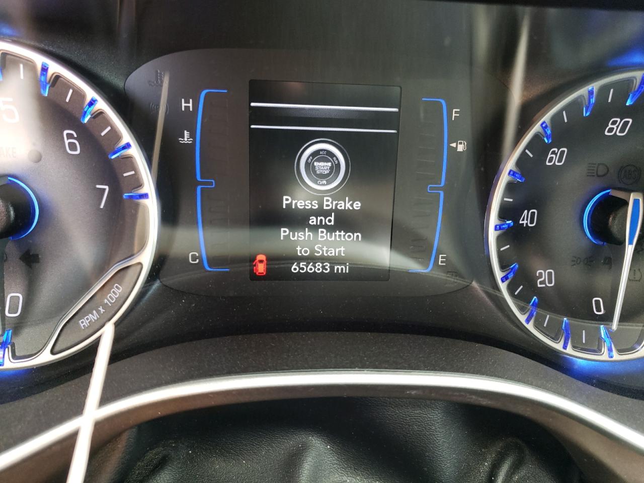 2C4RC1BG4KR560269 2019 Chrysler Pacifica Touring L