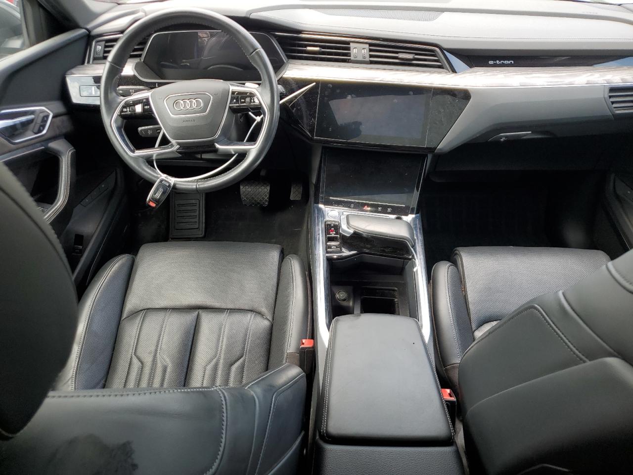 WA1VAAGE4KB006024 2019 Audi E-Tron Prestige