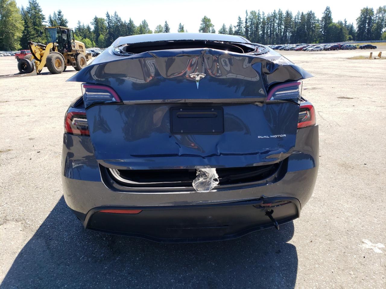 7SAYGDEE3PF747097 2023 Tesla Model Y