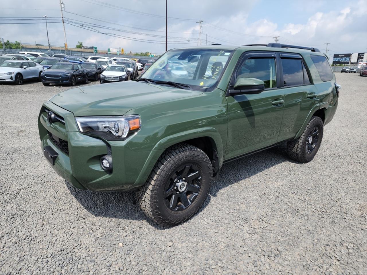 2022 Toyota 4Runner Trail vin: JTETU5JR9N6082614