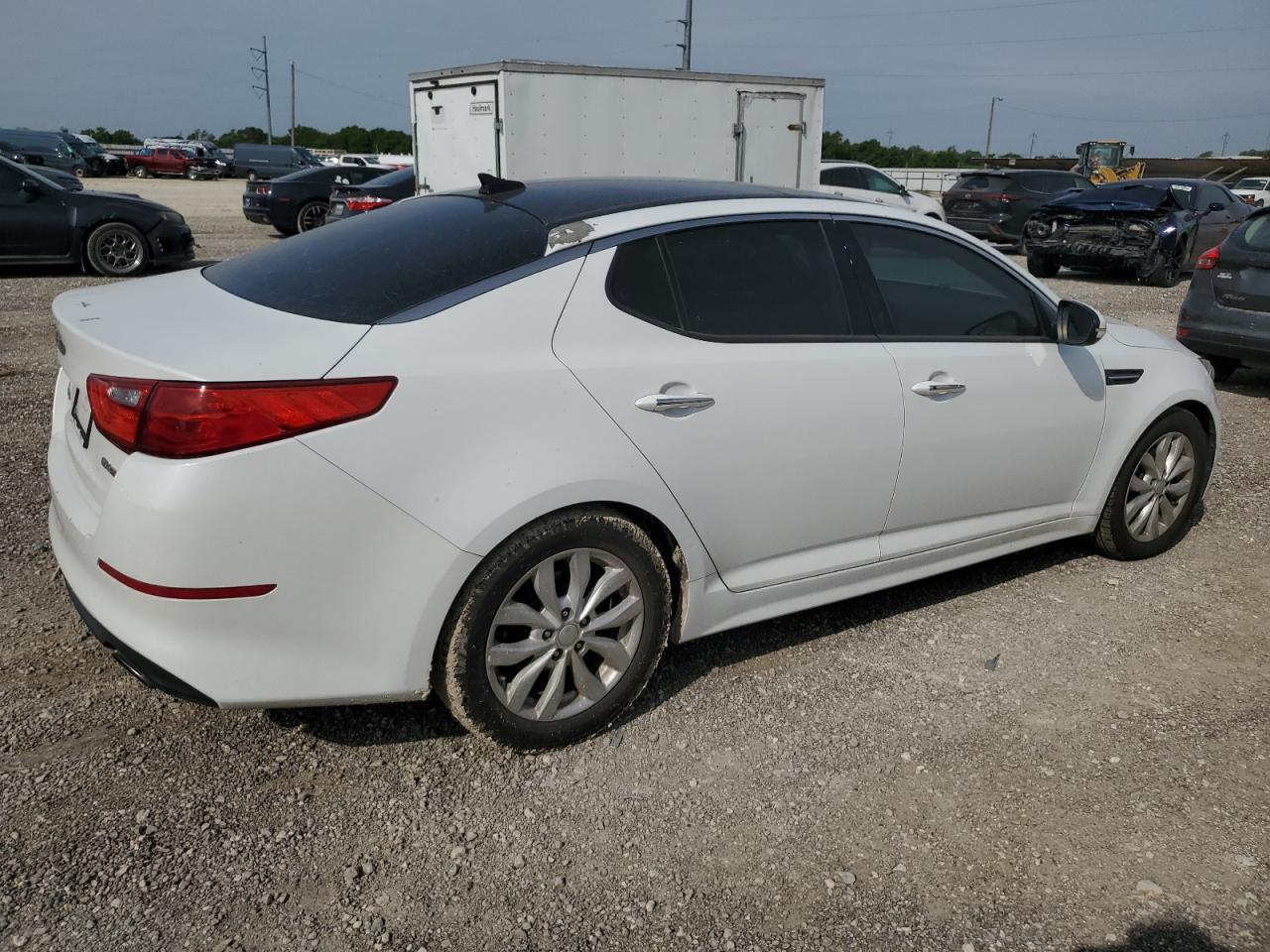 5XXGN4A77FG365298 2015 Kia Optima Ex