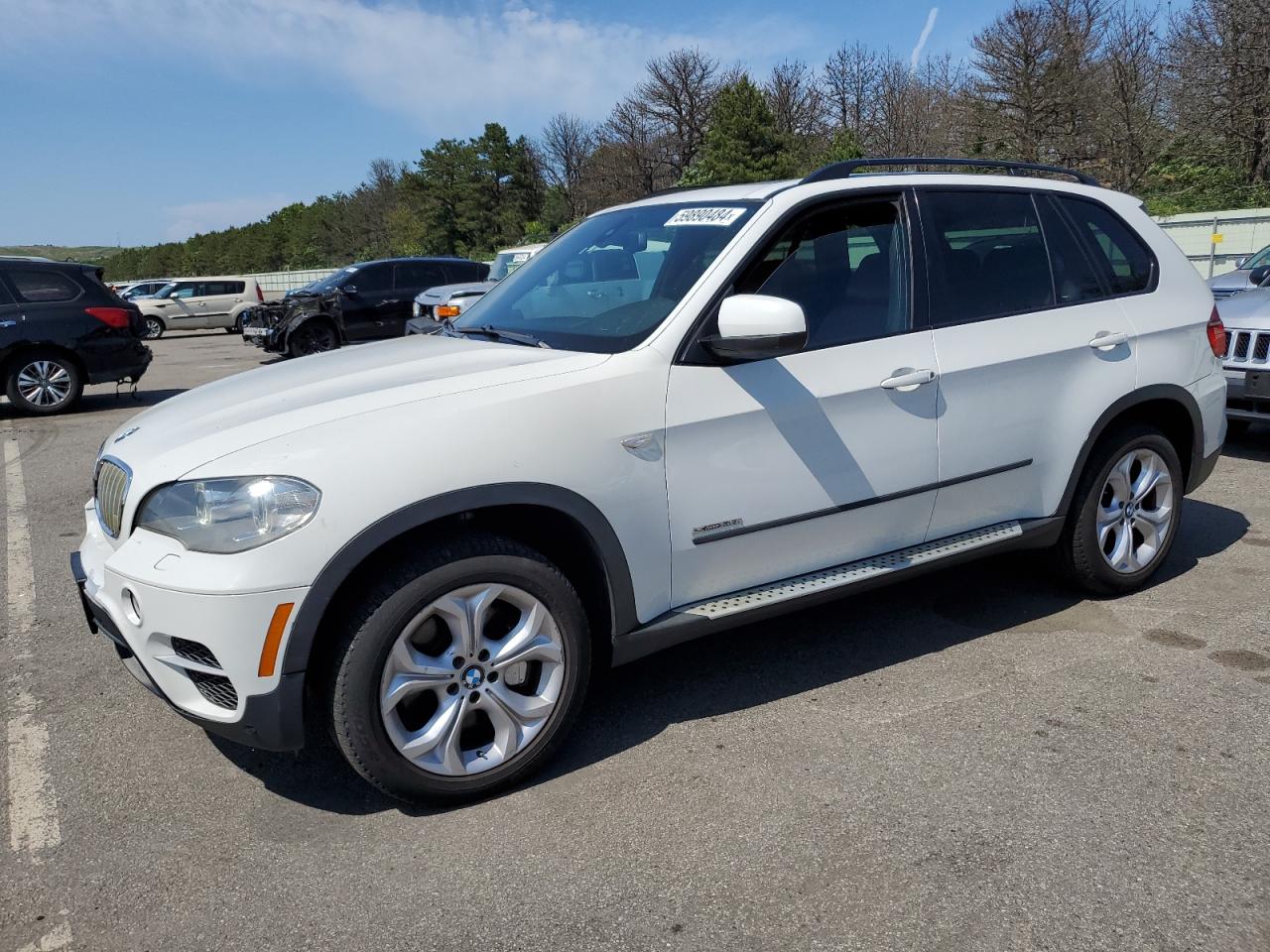 2013 BMW X5 xDrive50I vin: 5UXZV8C55DL899049