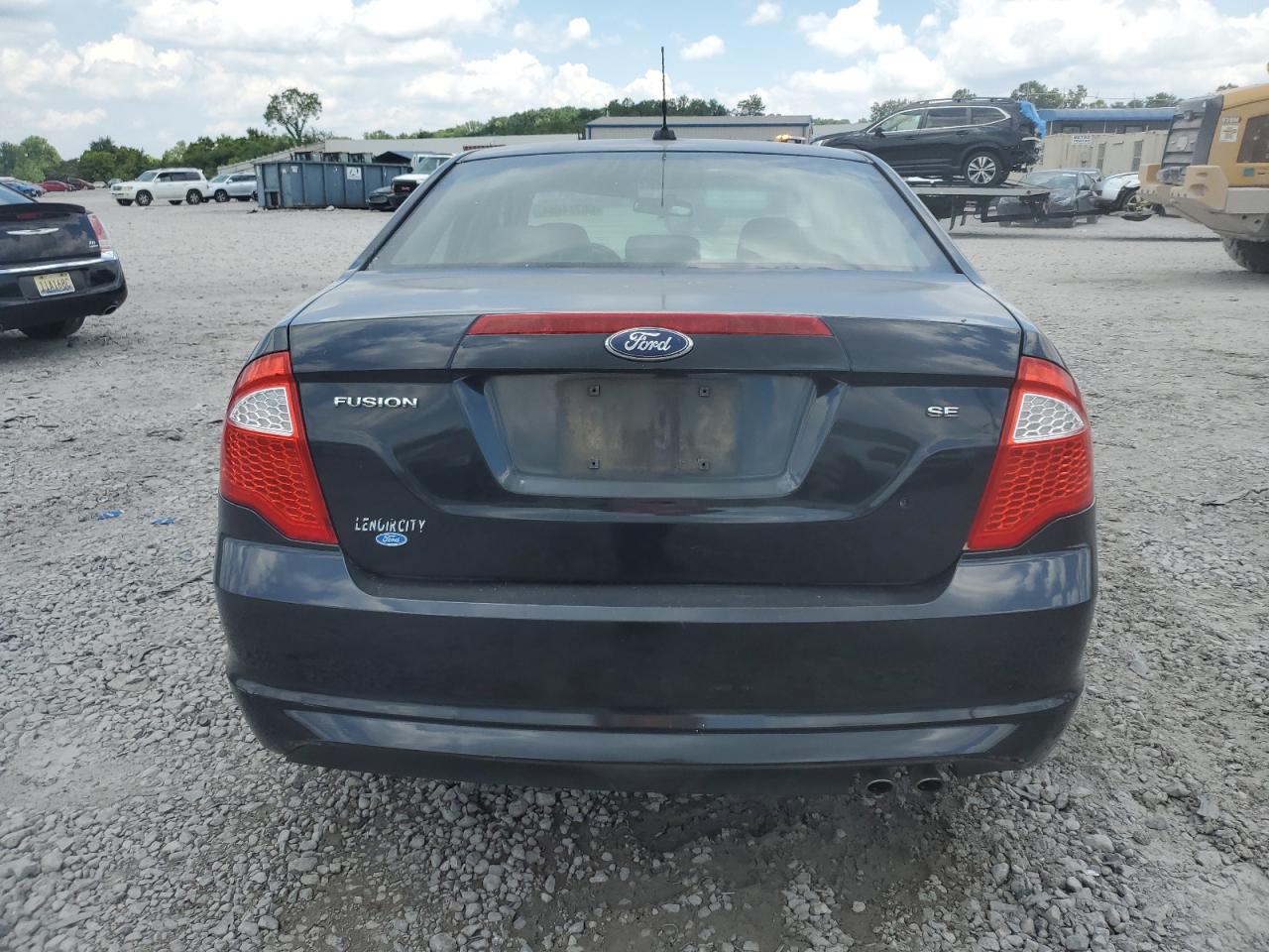 3FAHP0HA9AR157402 2010 Ford Fusion Se