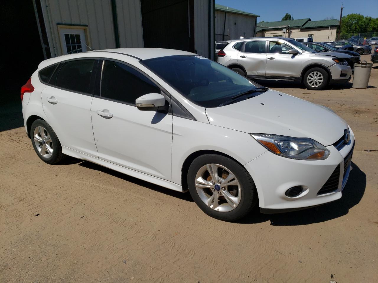 2014 Ford Focus Se vin: 1FADP3K24EL322696