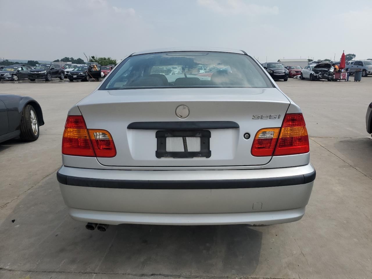 WBAEV33443KL84927 2003 BMW 325 I