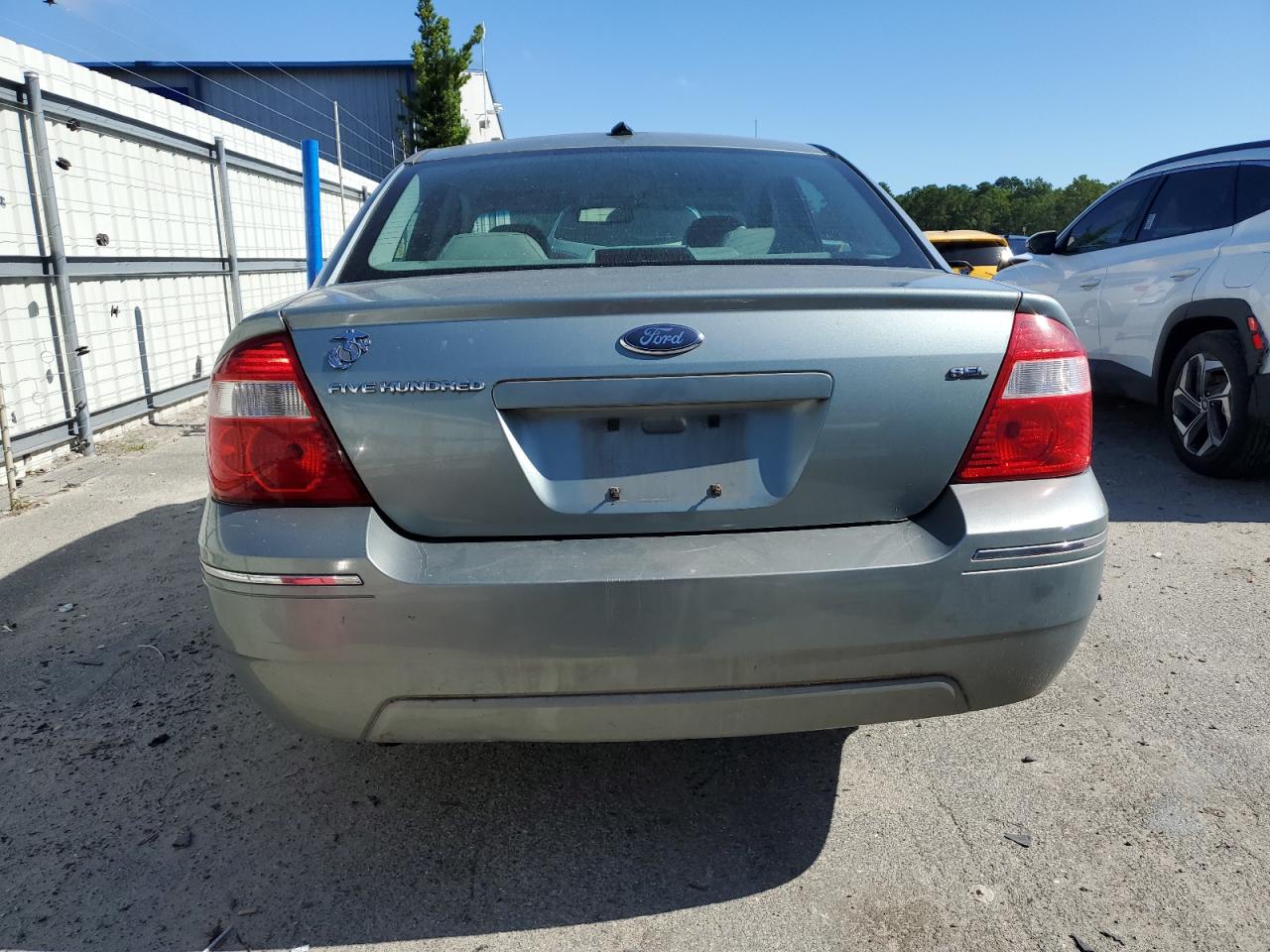 1FAFP24127G121902 2007 Ford Five Hundred Sel