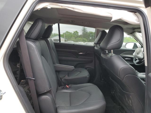 2024 TOYOTA GRAND HIGH - 5TDAAAB55RS008847