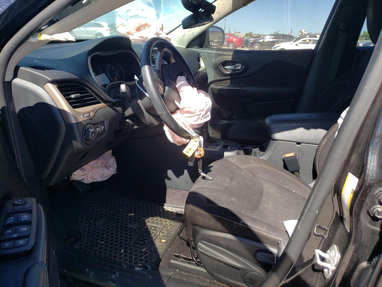 1C4PJMCS8GW204312 2016 Jeep Cherokee Latitude