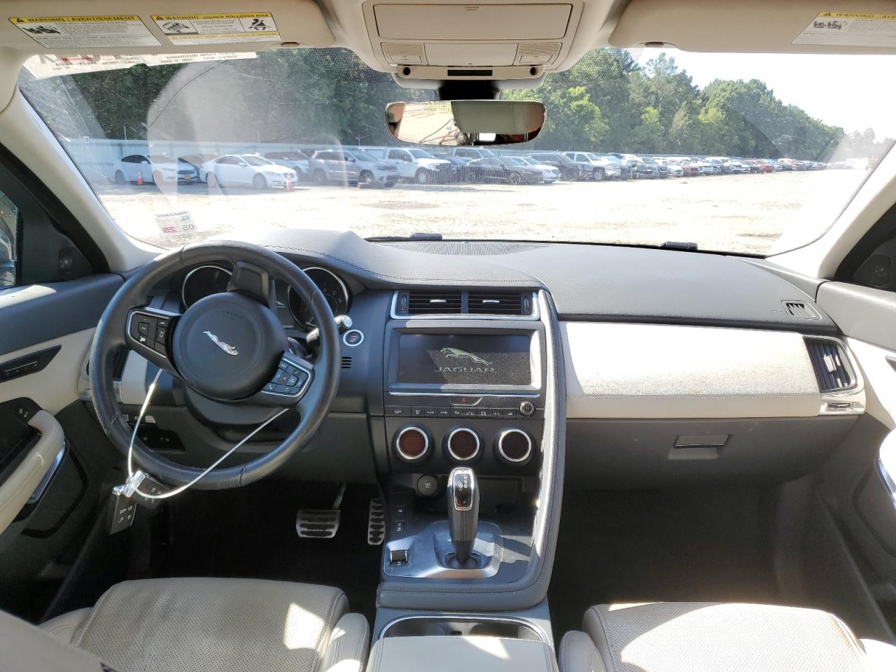 SADFJ2FX4K1Z40472 2019 Jaguar E-Pace S