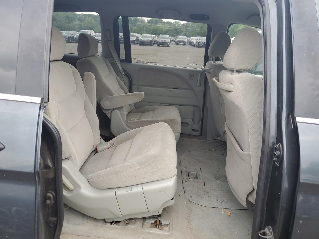 5FNRL38215B131940 2005 Honda Odyssey Lx