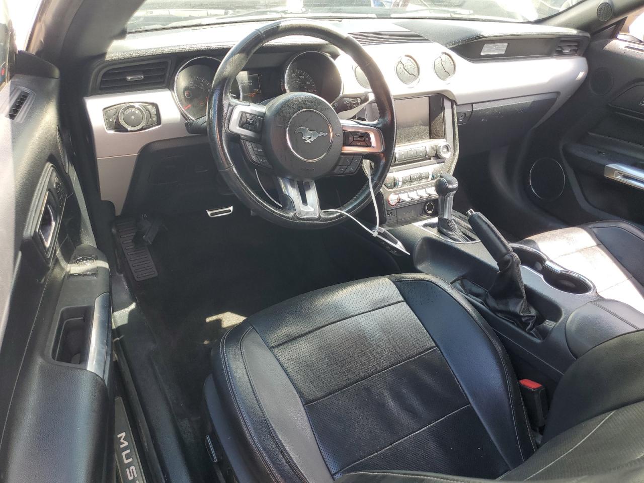 1FA6P8TH4F5342414 2015 Ford Mustang