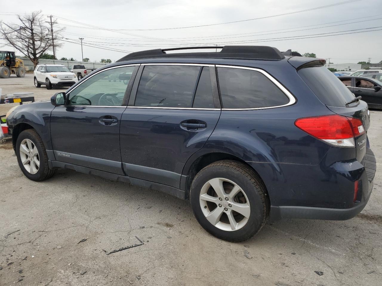 4S4BRCDC1E3242768 2014 Subaru Outback 2.5I Premium