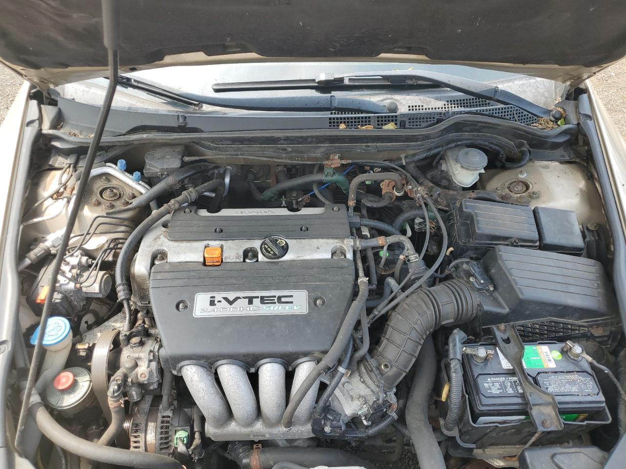 1HGCM56445A145845 2005 Honda Accord Lx