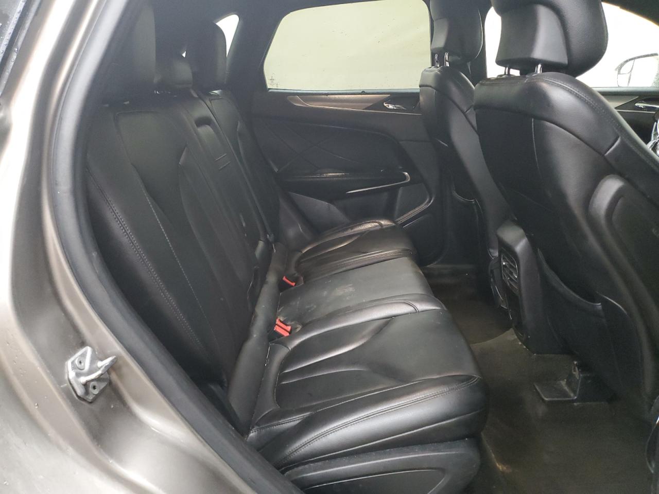 5LMCJ1C92GUJ24373 2016 Lincoln Mkc Premiere