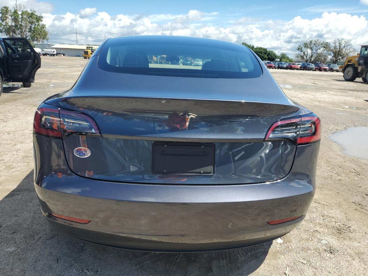 5YJ3E1EA9NF288664 2022 Tesla Model 3