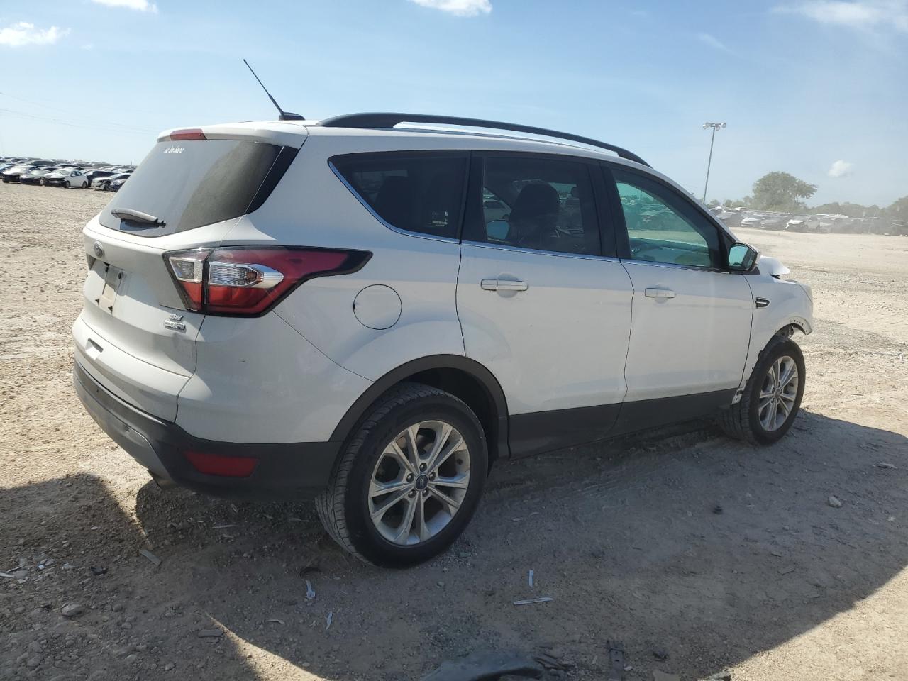 2017 Ford Escape Se vin: 1FMCU9G92HUD96393