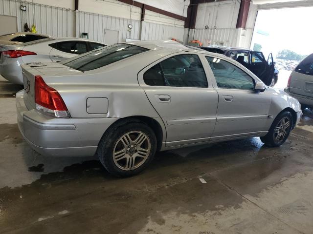 2005 Volvo S60 2.5T VIN: YV1RS592652444282 Lot: 57768694