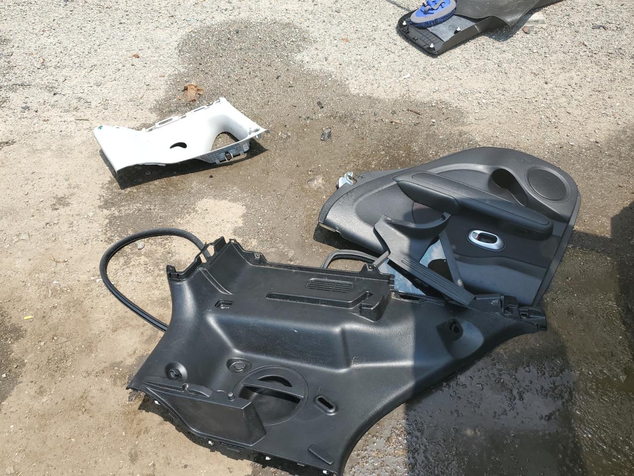 KNDJP3A58F7193266 2015 Kia Soul +