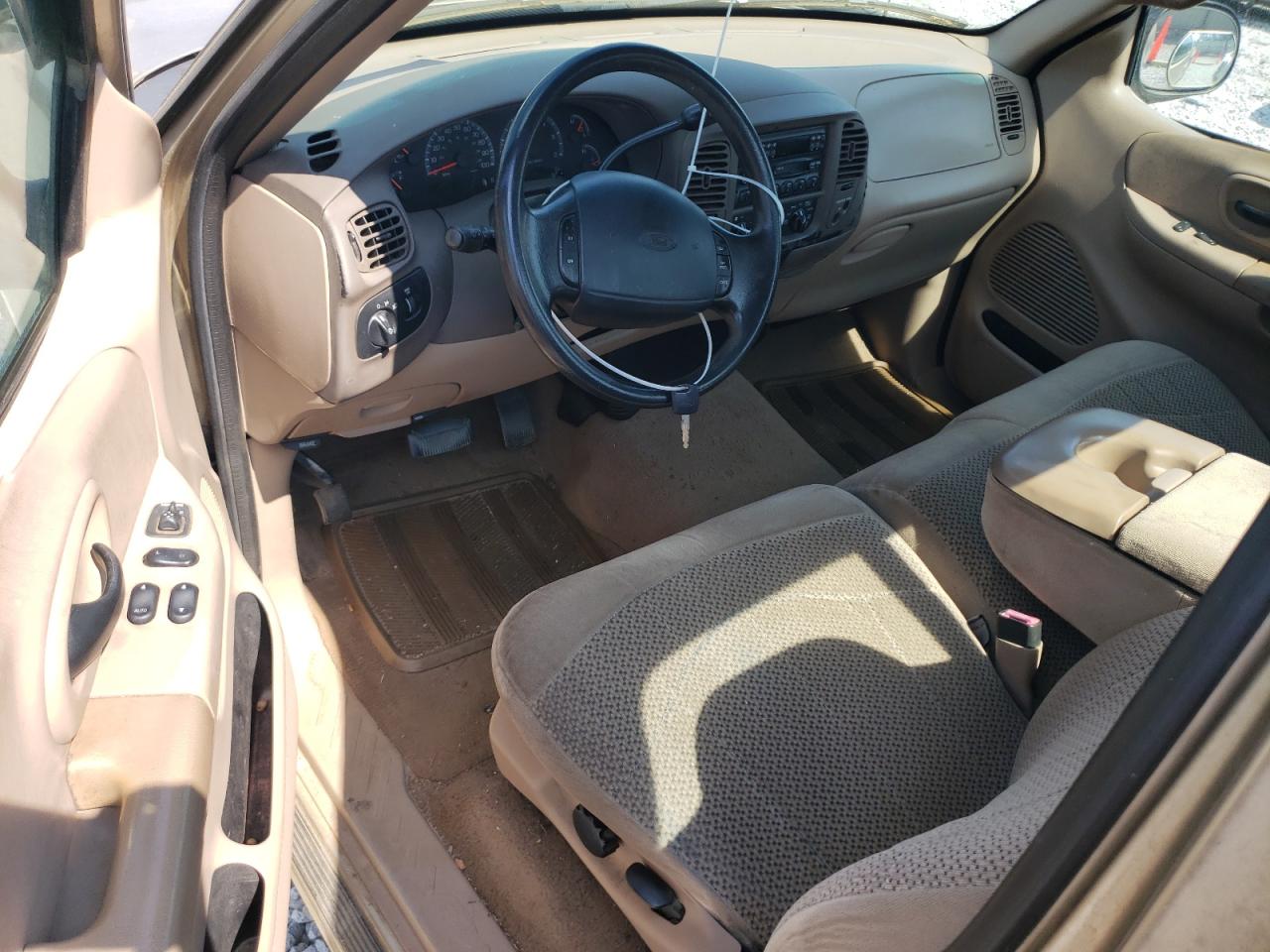 1FTRF07W4XKB74331 1999 Ford F150