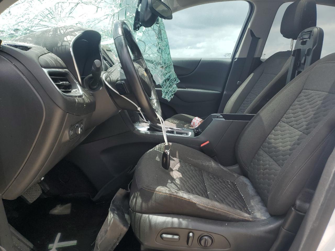 3GNAXKEV4ML395560 2021 Chevrolet Equinox Lt