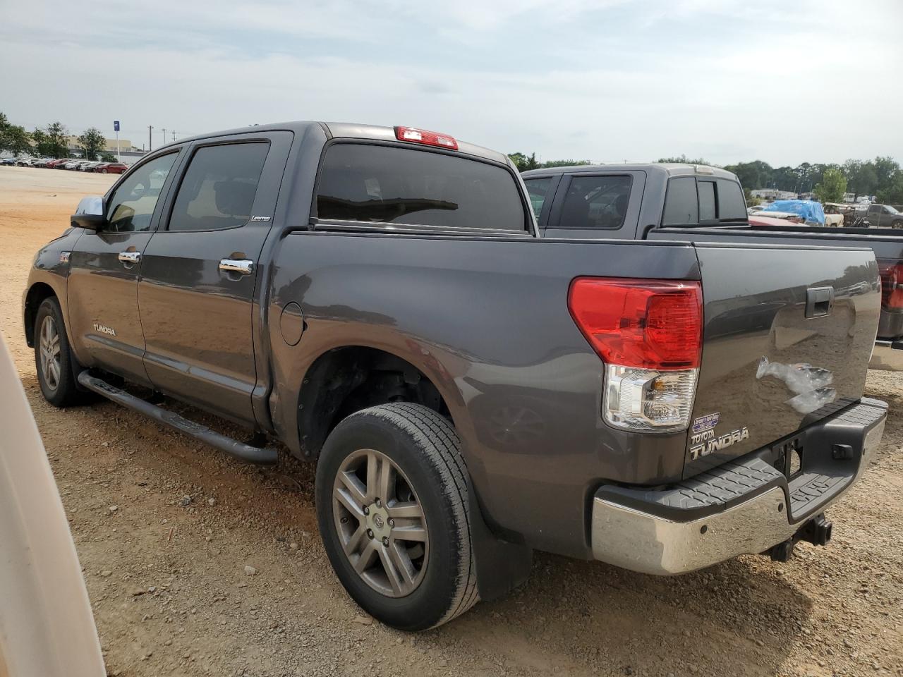 5TFFY5F13BX103276 2011 Toyota Tundra Crewmax Limited