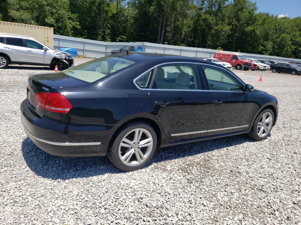 1VWCN7A32EC055567 2014 Volkswagen Passat Sel