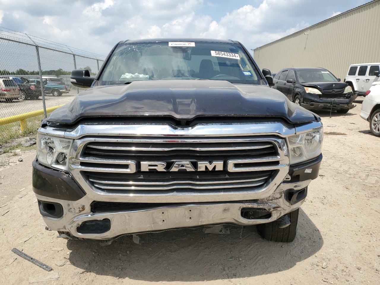 2019 Ram 1500 Big Horn/Lone Star vin: 1C6RREFT2KN568372