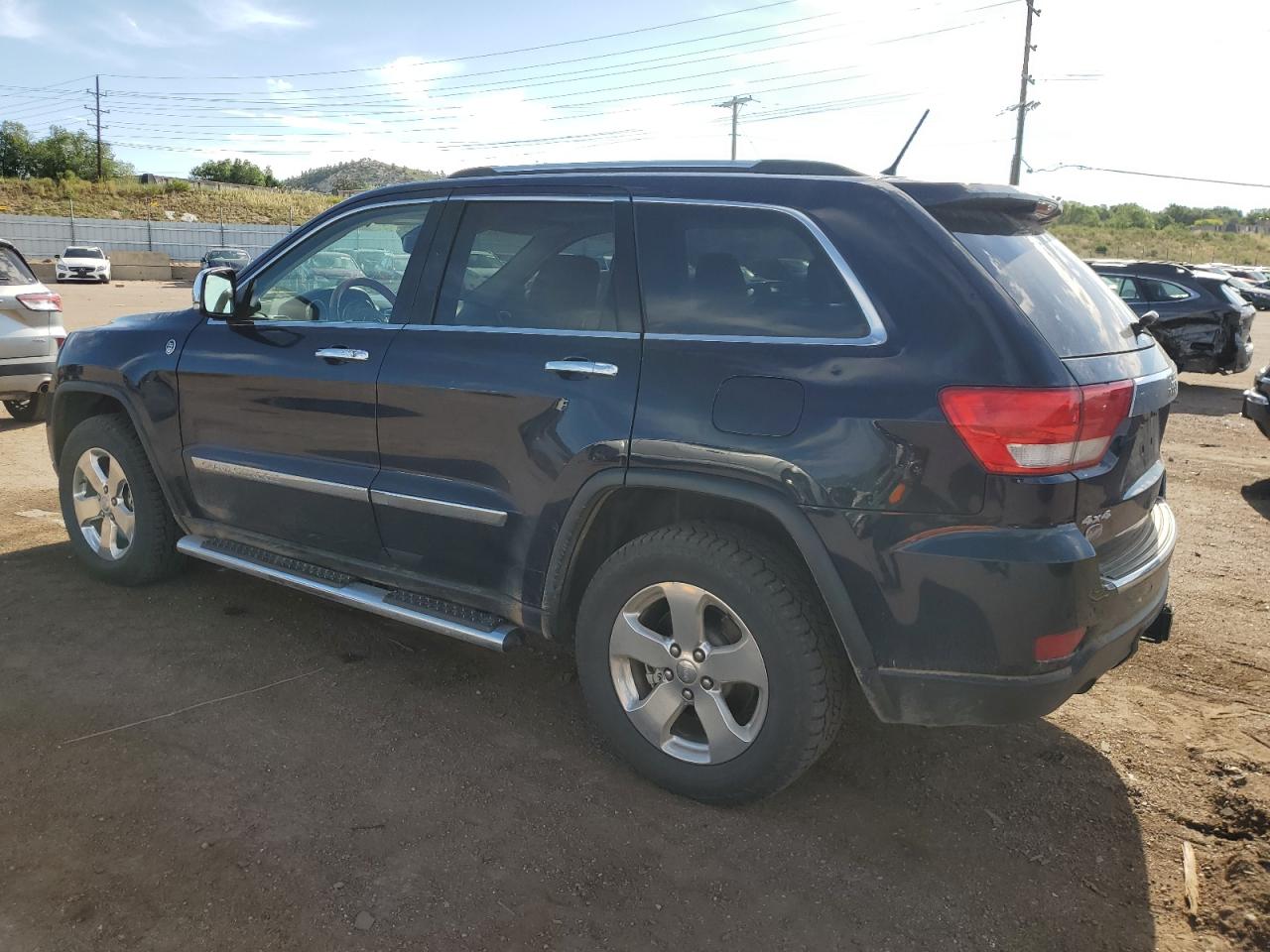 1C4RJFCT8DC525907 2013 Jeep Grand Cherokee Overland