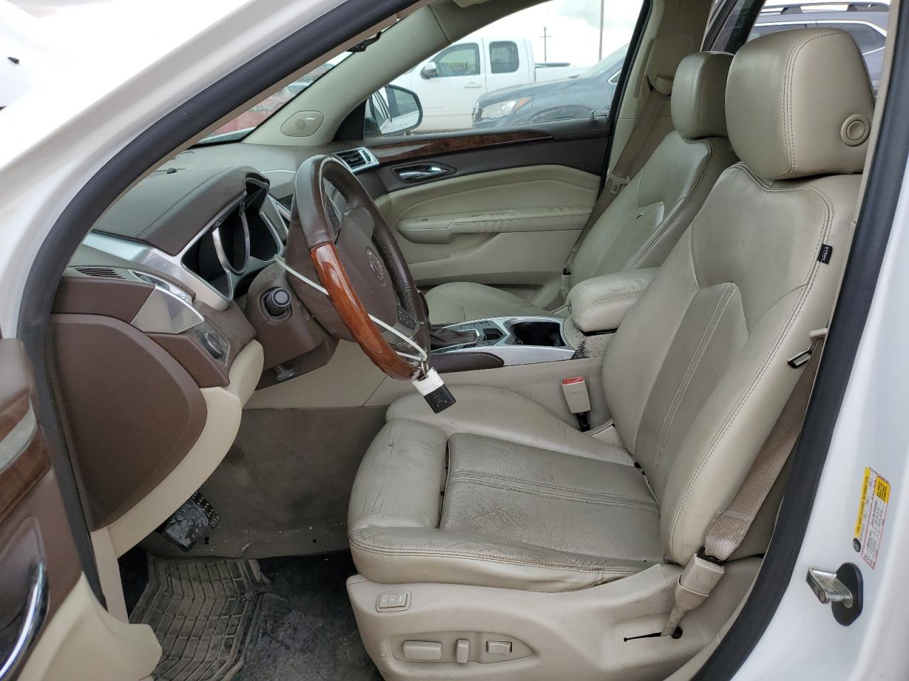 3GYFNBEY5AS581005 2010 Cadillac Srx Performance Collection