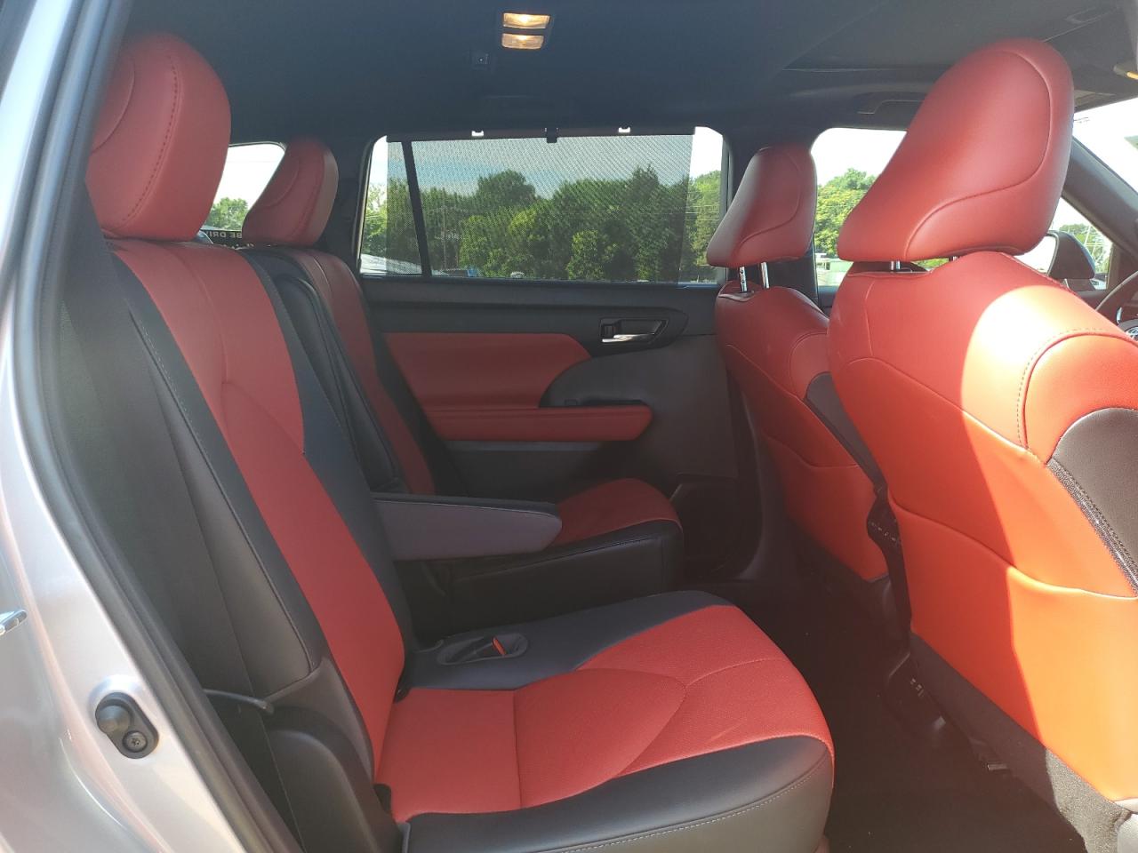 5TDJZRAH5MS055808 2021 Toyota Highlander Xse