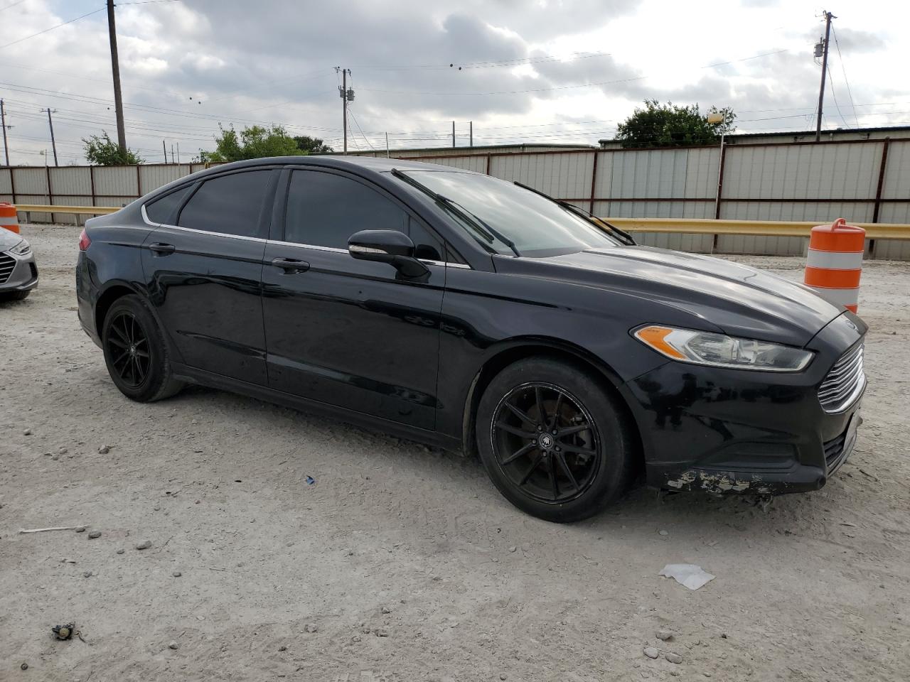 3FA6P0HD7GR340324 2016 Ford Fusion Se