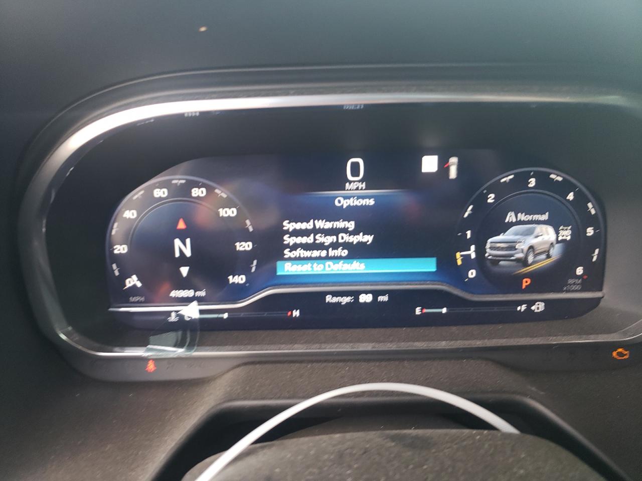 1GNSKPKL4NR137455 2022 Chevrolet Tahoe K1500 Z71