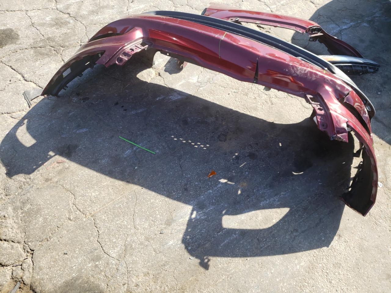 1C4PJLCB6JD620193 2018 Jeep Cherokee Latitude