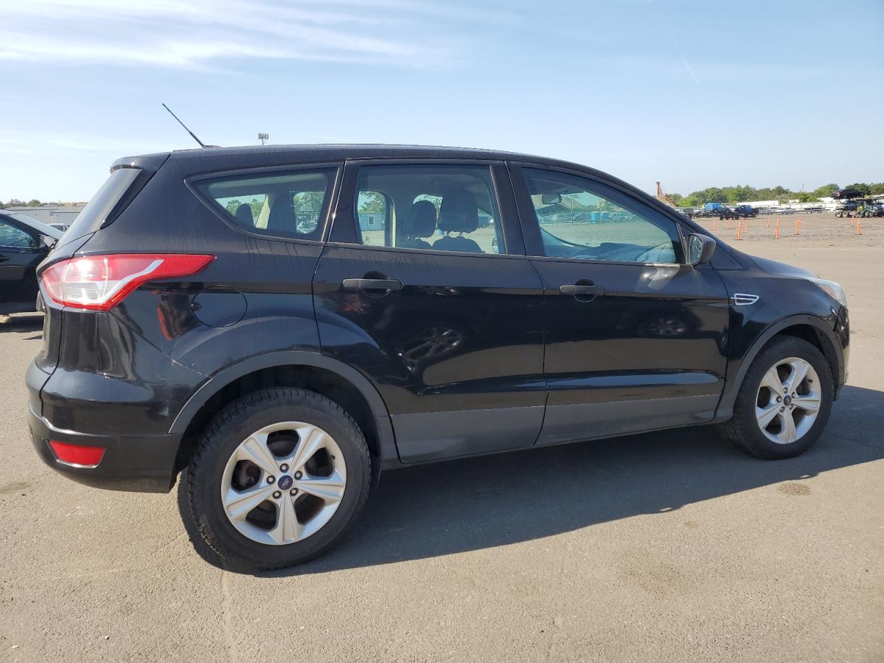 2016 Ford Escape S vin: 1FMCU0F72GUC71632