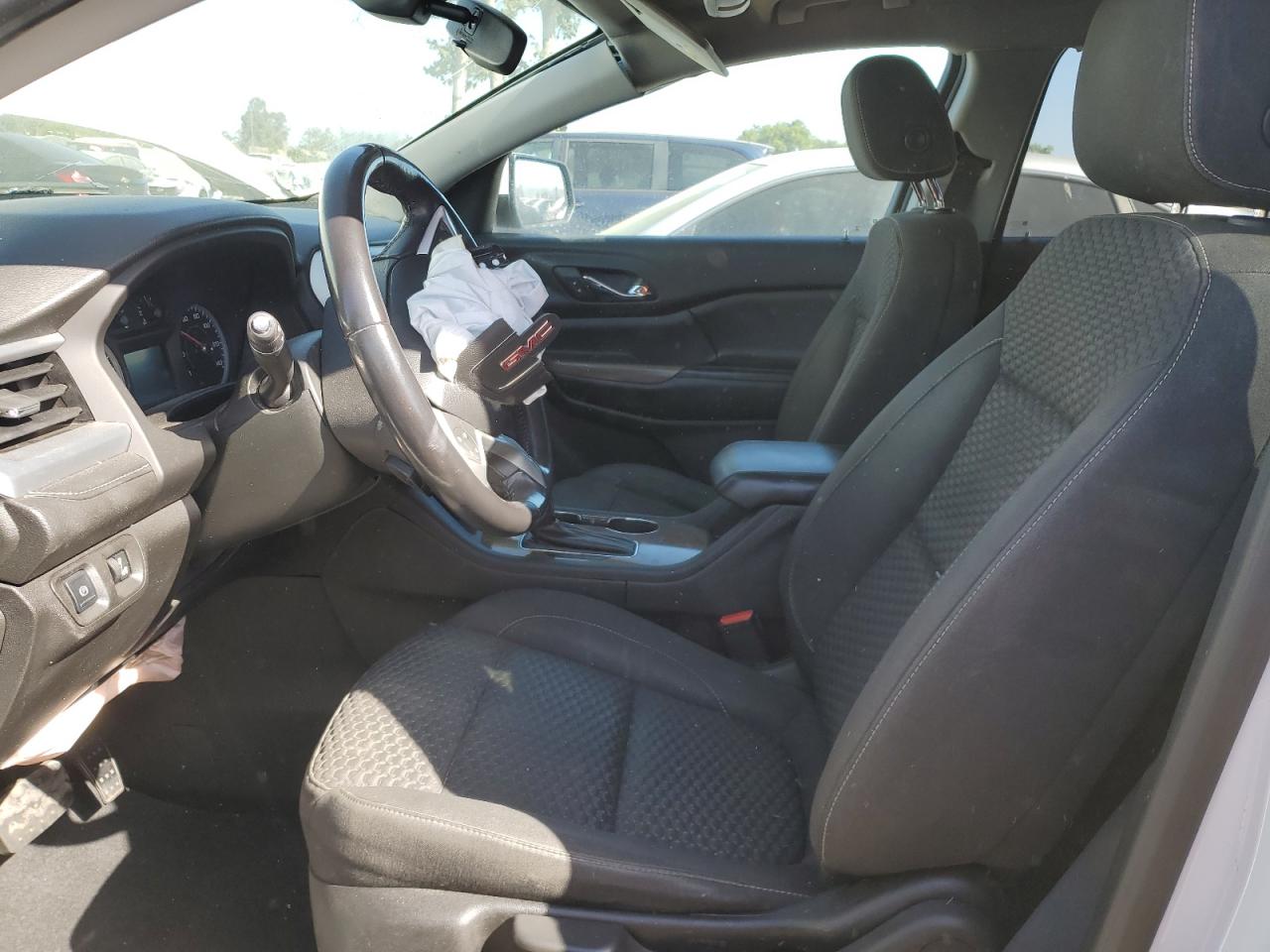 1GKKNKLA1HZ150379 2017 GMC Acadia Sle