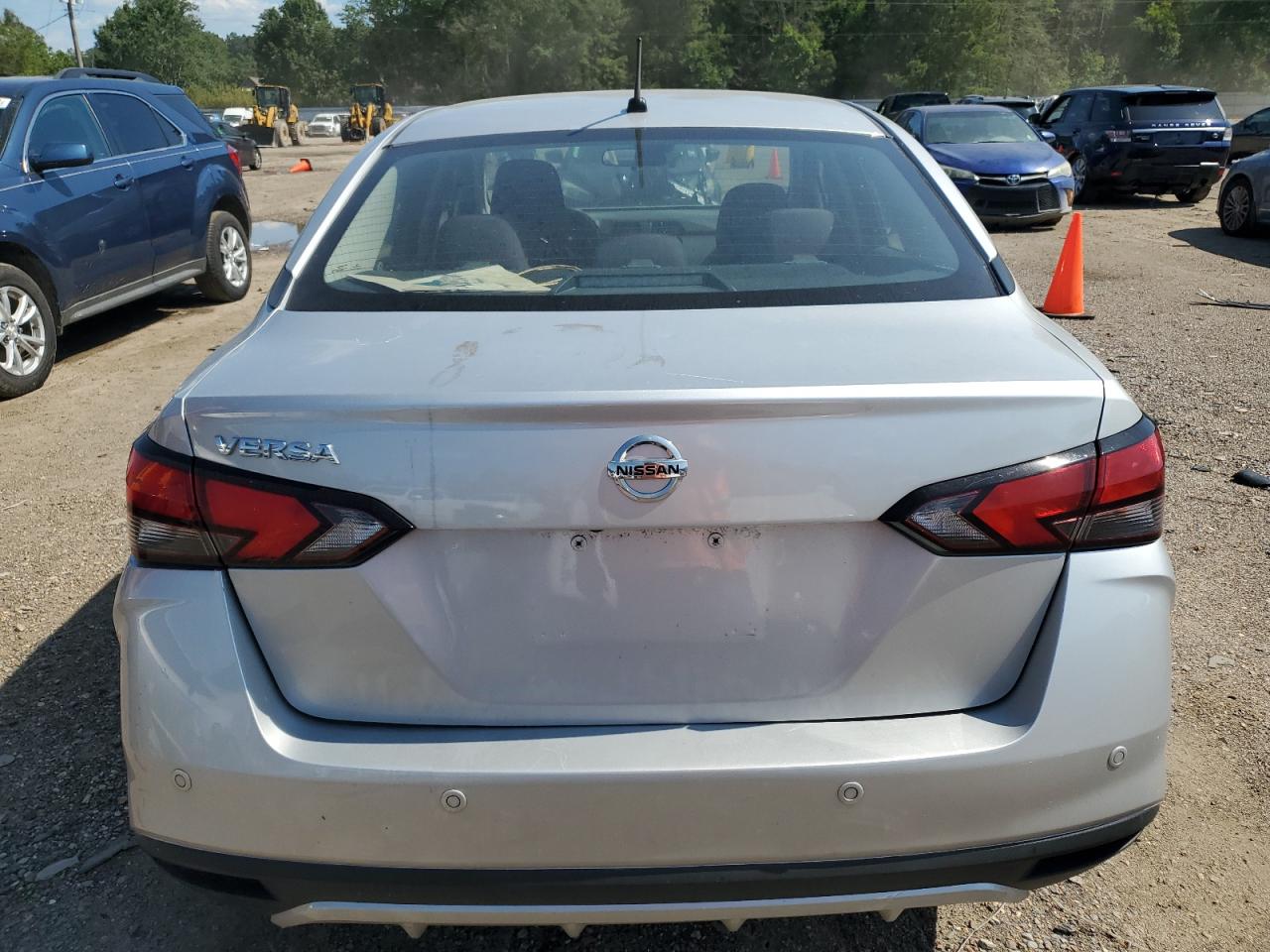 2022 Nissan Versa S vin: 3N1CN8DVXNL868233