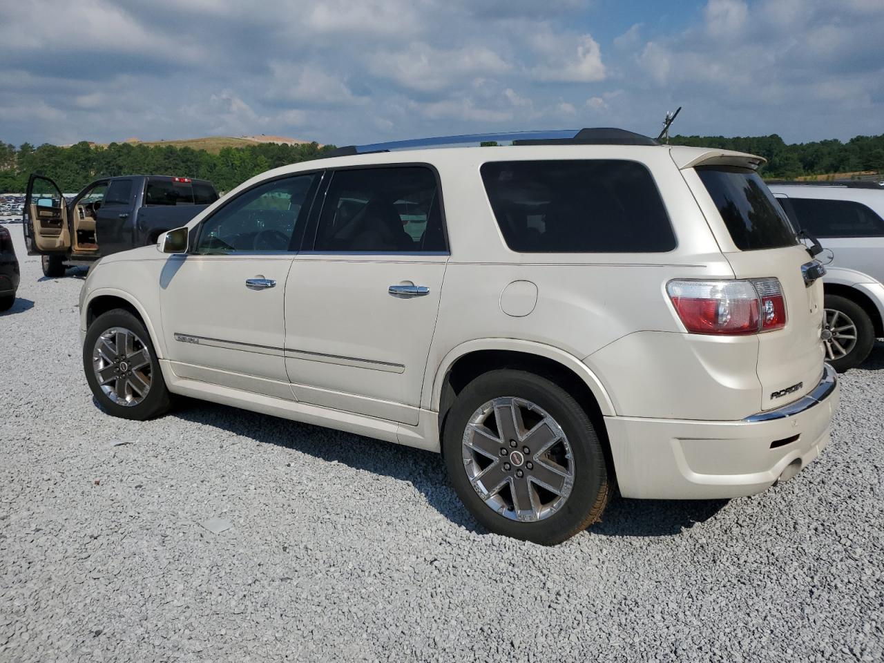 2012 GMC Acadia Denali vin: 1GKKRTED1CJ313041