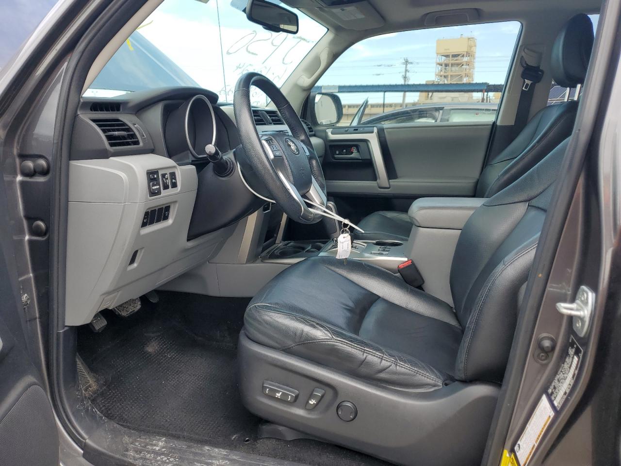 JTEZU5JR6B5029333 2011 Toyota 4Runner Sr5