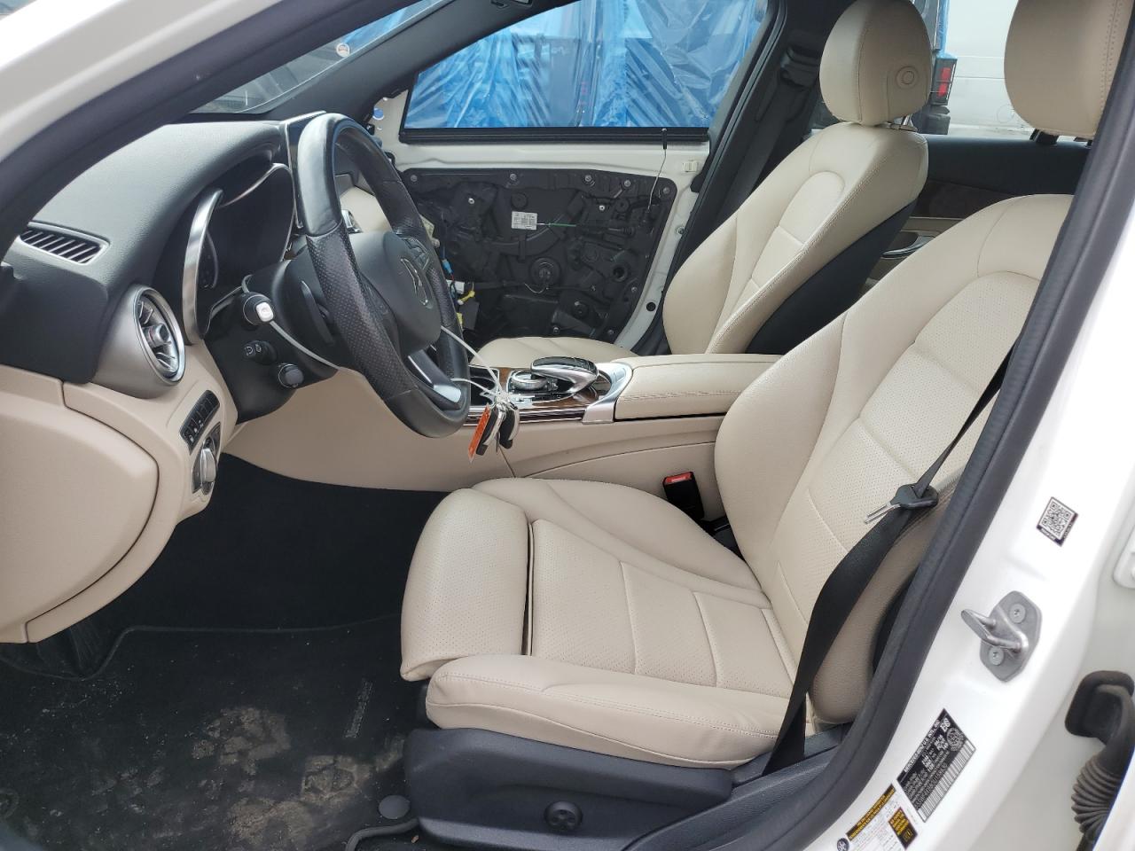 55SWF4KB8GU158630 2016 Mercedes-Benz C 300 4Matic