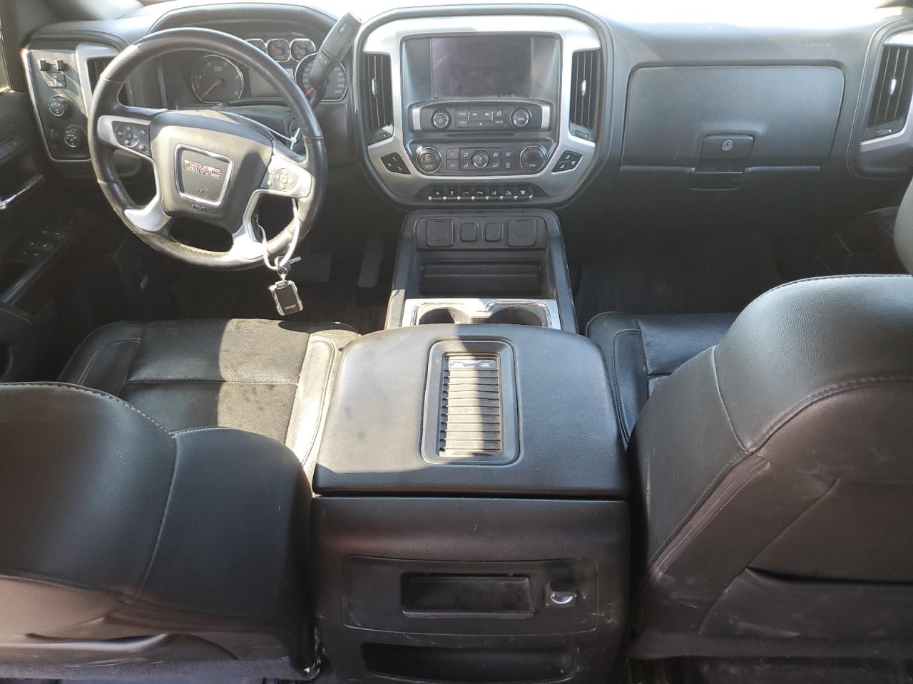 1GT12REY9KF241136 2019 GMC Sierra K2500 Slt