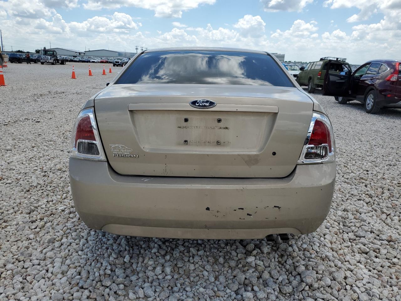 3FAHP06Z07R112348 2007 Ford Fusion S